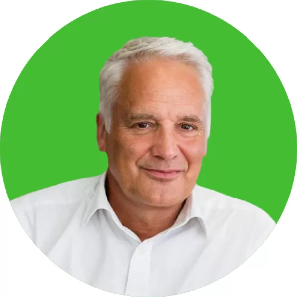 Picture of Lee Myall